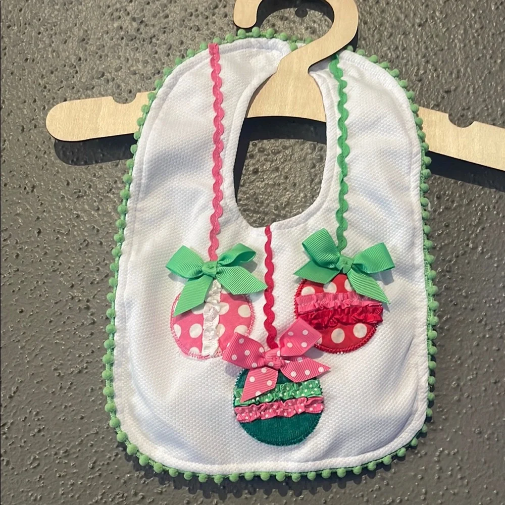 Mud Pie Ornament Pique Bib